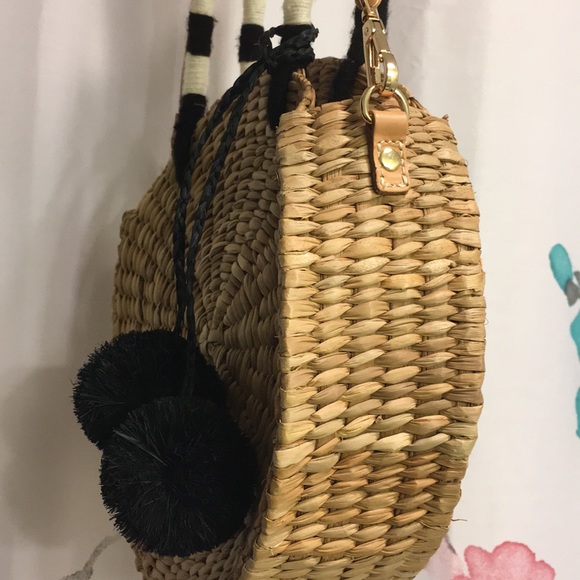 Kayu handcrafted seagrass bag, removable crossbody - Picture 5 of 8